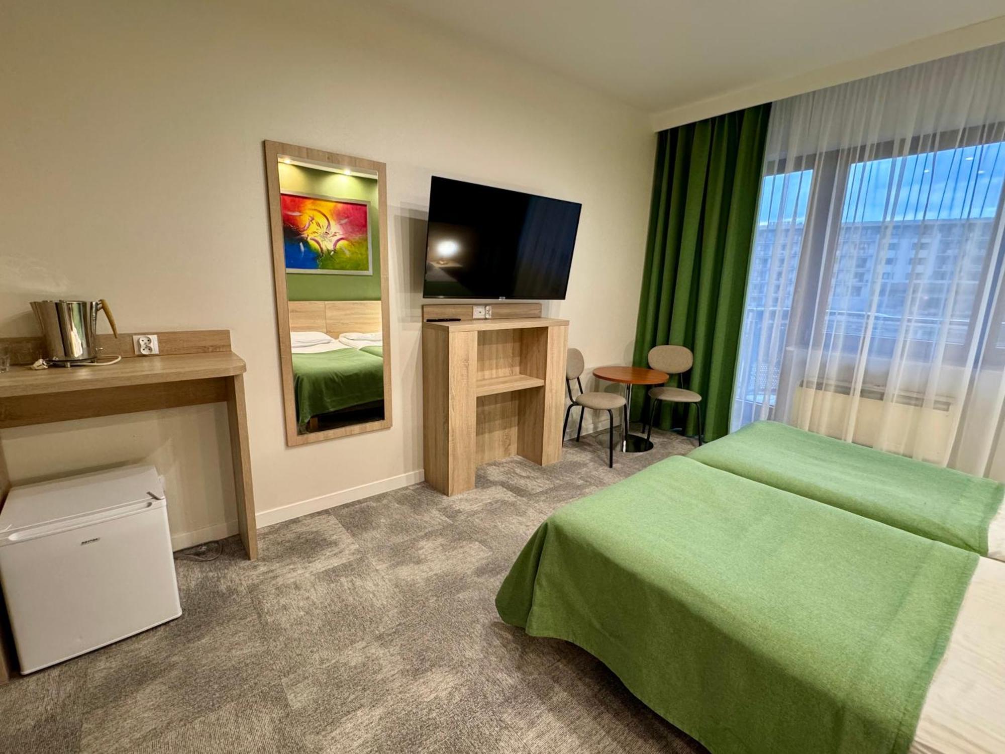 Apartamenty Promenada-Arka โควอบเซก ภายนอก รูปภาพ