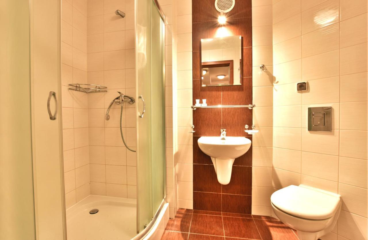 Apartamenty Promenada-Arka โควอบเซก ภายนอก รูปภาพ